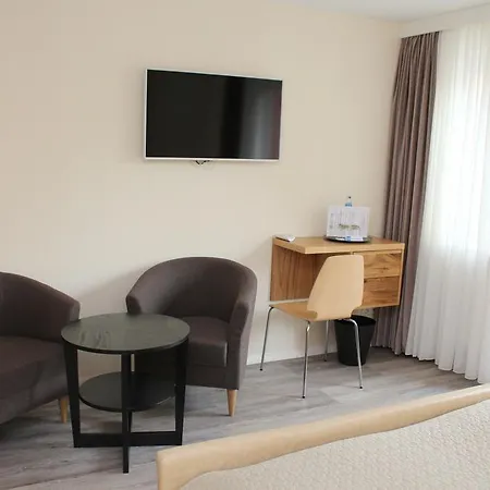 Filderhof 3* 라인펠덴에흐터딘겐